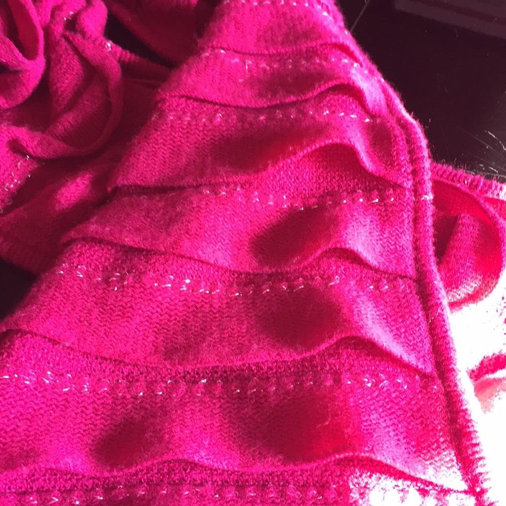 Scarf - Picture 2 of 3